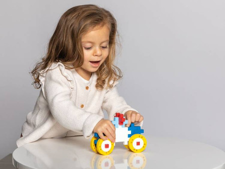 Plus-Plus Midi Basic - Make & GO! - 70 szt. Auto z przyczepą