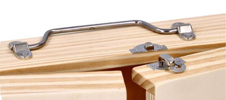 Drewniana walizka z półprofesjonalnymi narzędziami dla dziecka