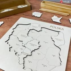 Drewniana mapa Polski województwa