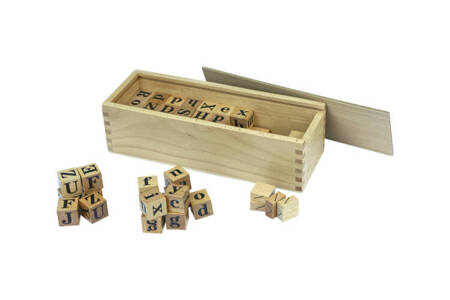 Moyo Montessori | Kostki z alfabetem w pudełku JZ0286_M049