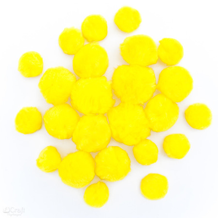 Pompony żółte 24 sztuki mix rozmiarów